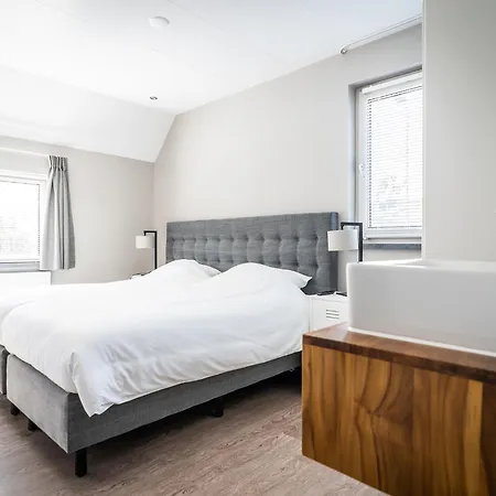 Spacious In The Cosy Village 더콕스도르프